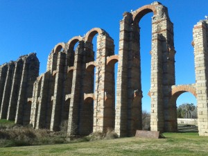 Acueducto de los Milagros (Mérida)
